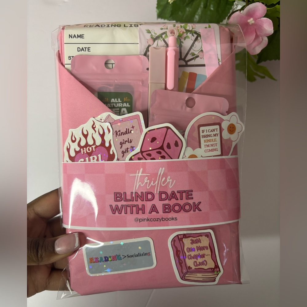 Blind Date With a Book | Thriller Romance Fantasy | Booktok | Surprise Book - Picture 3 of 8